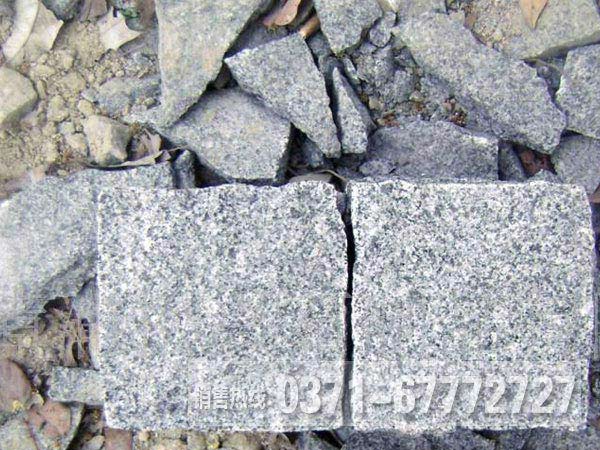 花崗巖破碎、制砂方案設備詳解