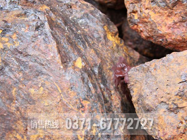 鐵礦石破碎機(jī)設(shè)備、廠家和價格介紹
