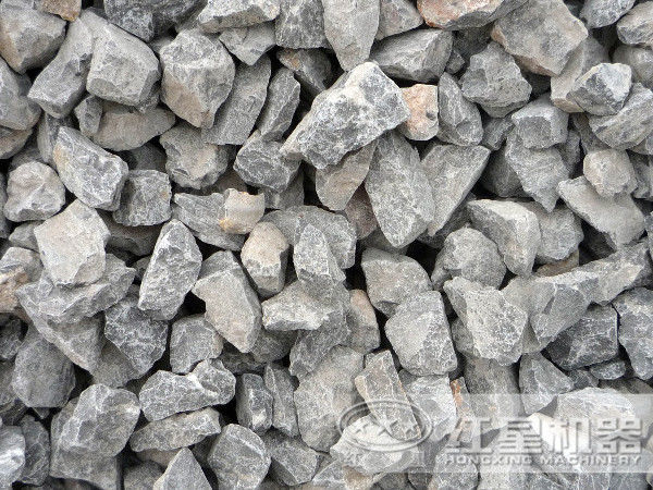 破碎石灰石推薦使用移動碎石機_體積小、效率高、運行無噪音