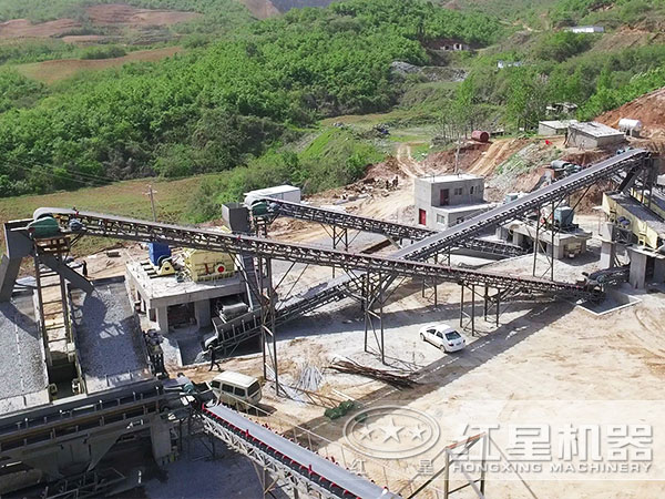 能把石塊破碎成石子的打石機(jī)多少錢？怎么配置？