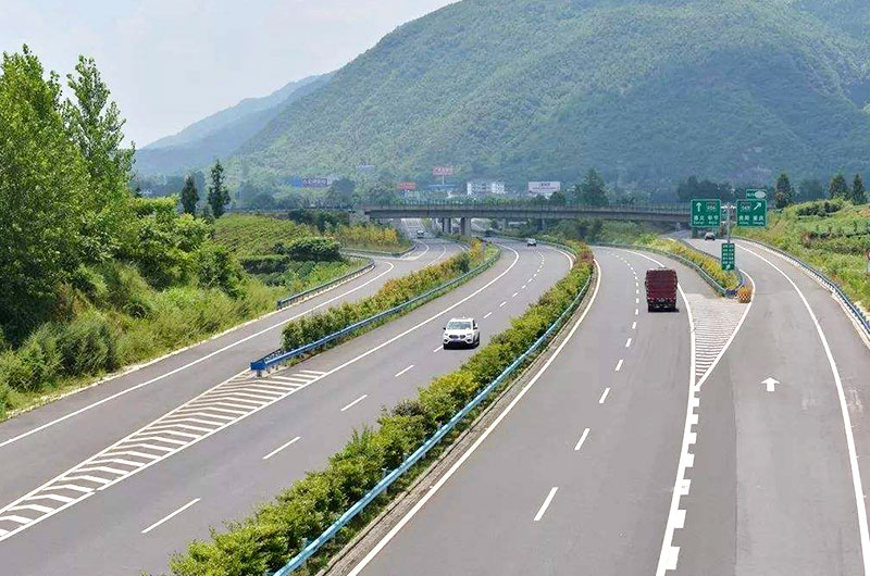 公路瀝青用礦粉設(shè)備多少錢一套？