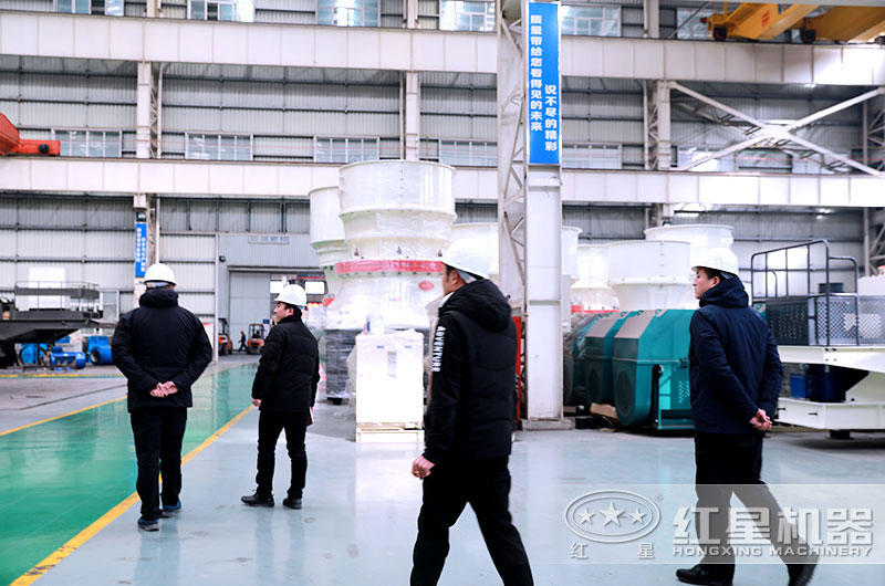 反擊破與圓錐破有什么區(qū)別，制砂用反擊破好還是圓錐破好？