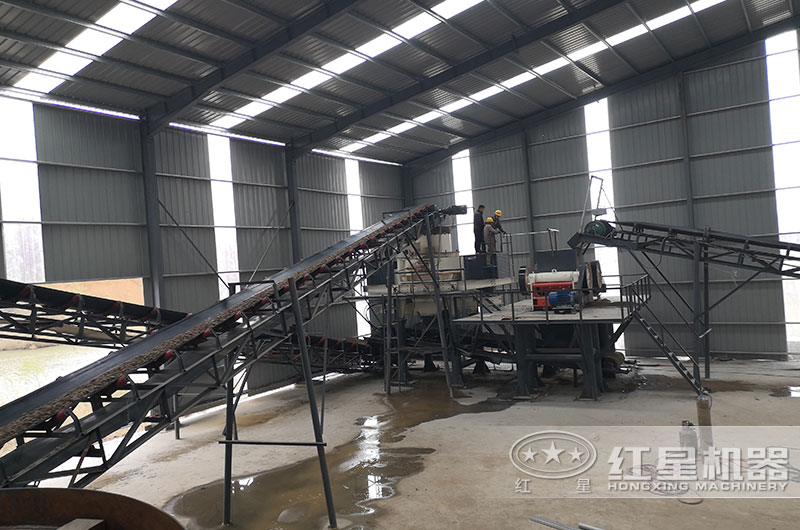 石頭破碎成的沙子怎么樣？能用于修建鐵路嗎？