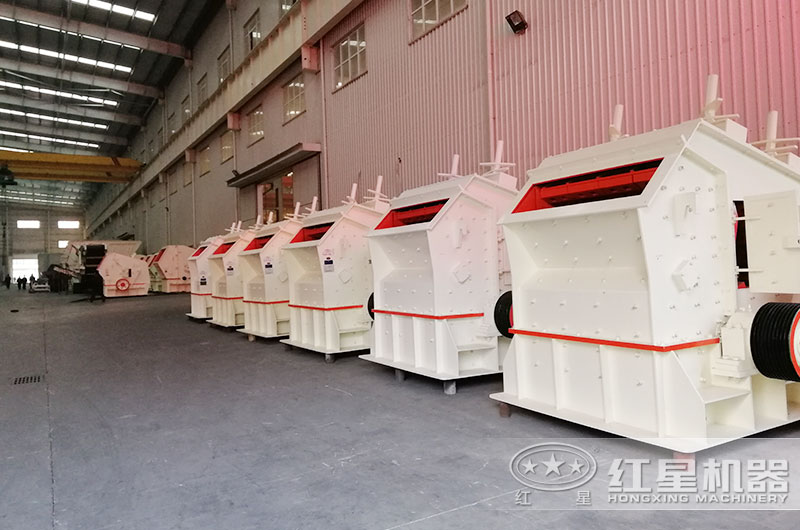 1315和1214反擊破能吃多少料？堵料導(dǎo)致停機(jī)，影響生產(chǎn)怎么辦？